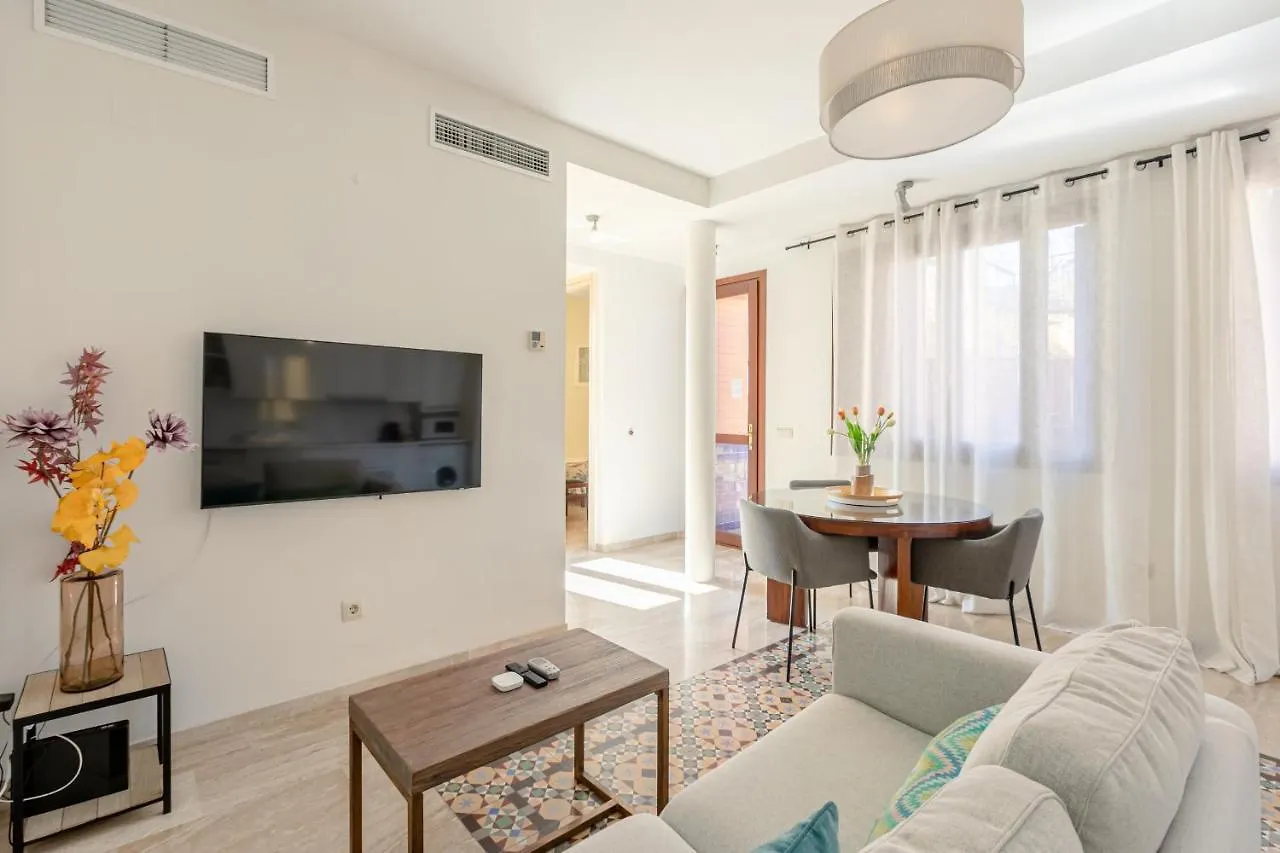 Apartment Green-Apartments Giralda Views Seville